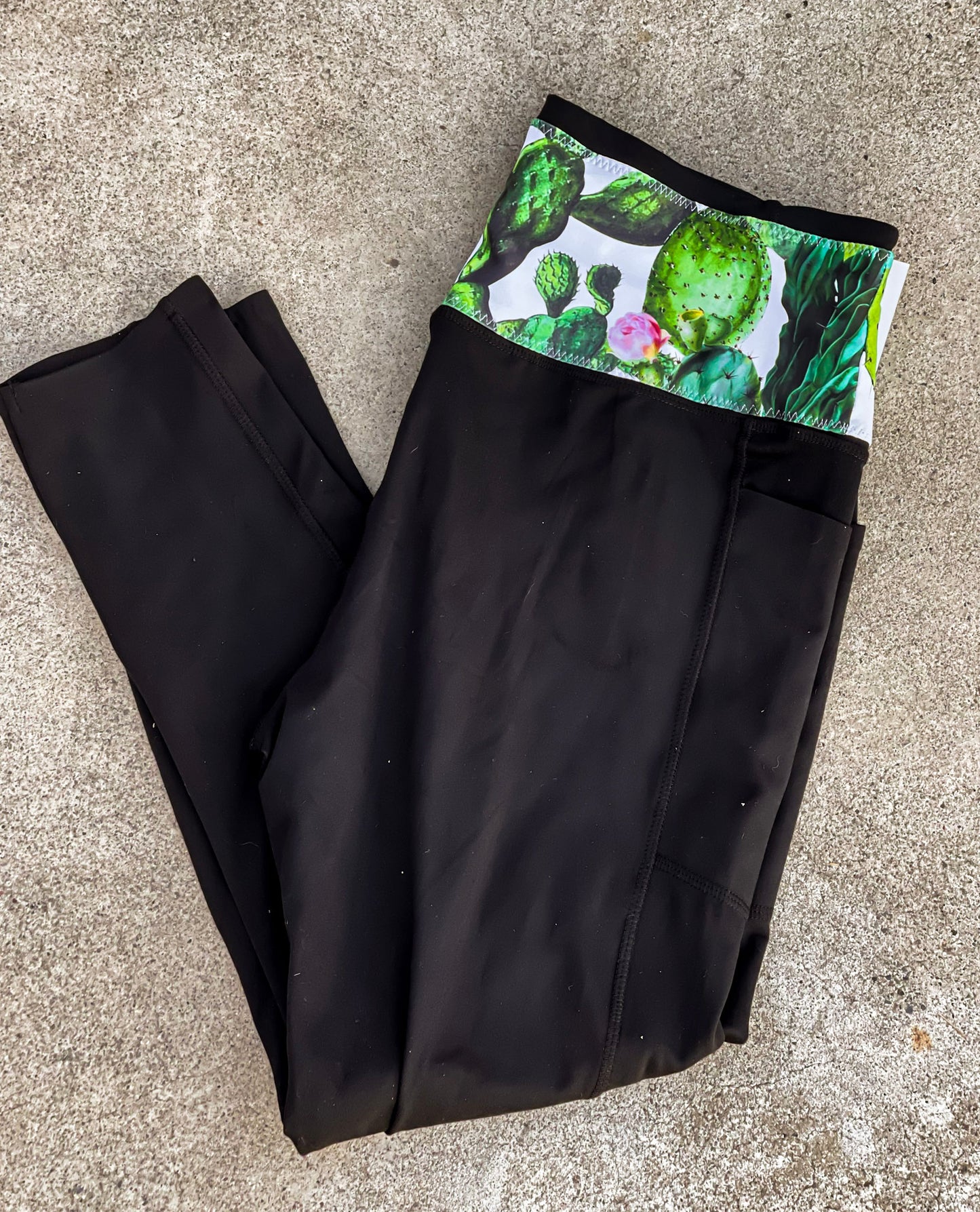 Prickly Pear Cactus Athletic Leggings